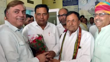 नूह: वेदपाल ने नूंह जिले की मंडियों के विकास कार्य व खरीद सीजन की तैयारियां जल्द पूरी करने को कहा