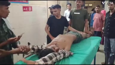 बांसवाड़ा: शहर के नया बस स्टैंड पर मानगढ़ धाम जा रहे युवक की तबियत बिगड़ी, एमजी अस्पताल में उपचार जारी