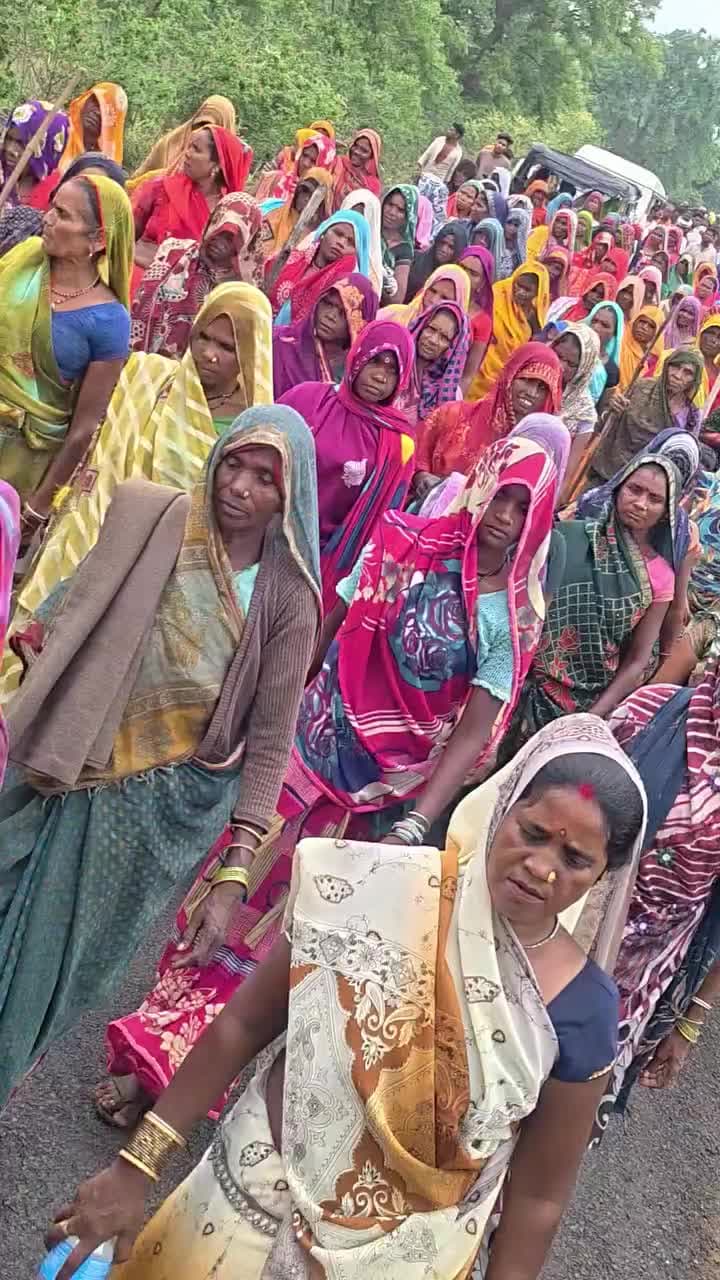 पूर्व हटा विधान सभा प्रत्याशी भाई प्रदीप खटीक आदिवाशी भाइयो के अ धिकारो को लेकर . आंदोलन कर रहे हैं
