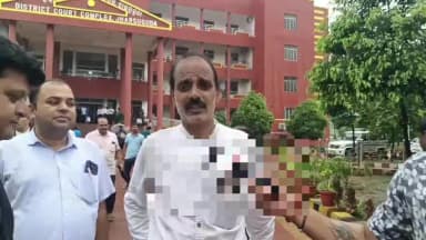 ଝାରସୁଗୁଡା: ଝାରସୁଗୁଡା କୋର୍ଟ ପରିସରକୁ ବୋମାରେ ଉଡ଼ାଇ ଦେବାକୁ ଧମକ, କୋର୍ଟ ପରିସରରେ ଆତଙ୍କ, ଉପସ୍ଥିତ ଓକିଲଙ୍କ ପ୍ରତିକ୍ରିୟା
