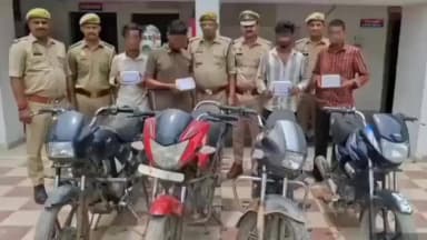 सासनी: मुखबिर की सूचना पर किला सासनी से पुलिस ने वाहन चोरी और मोबाइल छीनने वाले गैंग का पर्दाफाश, 4 अभियुक्त गिरफ्तार