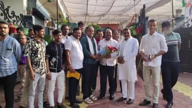 शाजापुर: मोहन बड़ोदिया में पूर्व नेता प्रतिपक्ष अजय सिंह (राहुल भैया) का समृद्धि विला पर कांग्रेस कार्यकर्ताओं ने स्वागत किया
