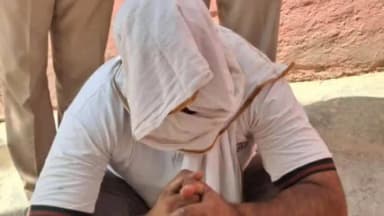 सिरसा: पुलिस ने सिरसा जेल से नकली नोट गिरोह के मुख्य सरगना को प्रोडक्शन वारंट पर किया गिरफ्तार