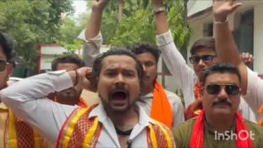 सिवनी मालवा: राष्ट्रीय बजरंग दल कार्यकर्ताओं ने तहसील कार्यालय में अतिक्रमण हटाओ अभियान रोकने की मांग को लेकर ज्ञापन सौंपा