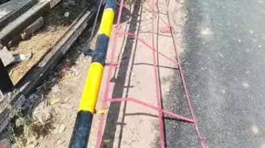 பண்ருட்டி: திருவதிகையில் ரயில்வே கேட் மீது பேருந்து மோதி விபத்து