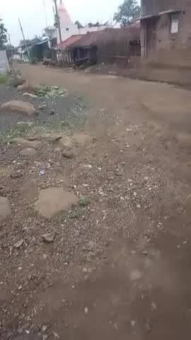 हमारे ग्राम ghatpipriya जो की multai tahshil aata hai na bijli vibhag ke koi katam Chari nahi hai or bijli कनेक्सन रha