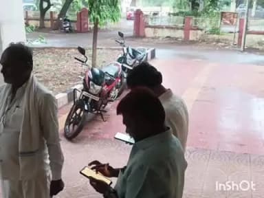 ಹುಮ್ನಾಬಾದ್: ಗ್ರಾಮ ಪಂಚಾಯಿತಿ ಚುನಾವಣೆ ಮೀಸಲಾತಿ ಪ್ರಕಟ ಬೆನ್ನಲ್ಲೆ ನಗರದಲ್ಲಿ ಅಕಾಂಕ್ಷಿಗಳ ಮಧ್ಯ ಗುಸುಗುಸು ಚರ್ಚೆ ಆರಂಭ