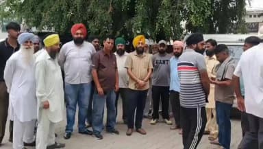 ਪਠਾਨਕੋਟ: ਰਾਣੀਪੁਰ ਪਿੰਡ ਦੇ ਸੁਖਦੇਵ ਸਿੰਘ ਦੀ ਸ਼ੱਕੀ ਹਾਲਾਤਾਂ ਦੇ ਵਿੱਚ ਸੜਕ ਹਾਦਸੇ ਵਿੱਚ ਹੋਈ ਮੌਤ ਪਰਿਵਾਰ ਵਿੱਚ ਸੋਗ ਦਾ ਮਾਹੌਲ