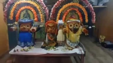 କଣ୍ଟାମାଳ: ସାହାଜ ପାଲ ମାଉସୀ ମାଁ ମନ୍ଦିରରେ ଶ୍ରୀ ଜଗନ୍ନାଥ ଓ ଶ୍ରୀ ବଳଭଦ୍ର ମହାପ୍ରଭୁଙ୍କ ଅବତାର ବେଶ
