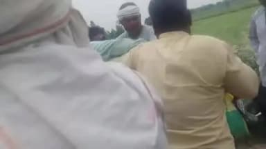 तिर्वा: ठठिया थाना क्षेत्र के अंतर्गत का वीडियो हुआ वायरल सरकारी बिजली लैलनेम को पीटा