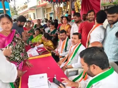 మేడ్చల్: SIR ప్రక్రియను పరిశీలించిన ఉప్పల్ కాంగ్రెస్ పార్టీ ఇంచార్జ్ పరమేశ్వర్ రెడ్డి