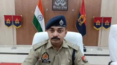 थाना अहरौरा पुलिस द्वारा दो चार पहिया वाहनों में छिपाकर तस्करी हेतु बिहार ले जायी जा रही 488 बोतल अवैध अंग्रेजी शराब(अनुमानित कीमत करीब ₹ 20 लाख मय वाहन) के साथ 03 शातिर शराब तस्करों की गिरफ्तारी के सम्बन्ध में #SP_Operation की बाइट —
#UPPolice #Mirzapur https://t.co/Ek15e9jI0C