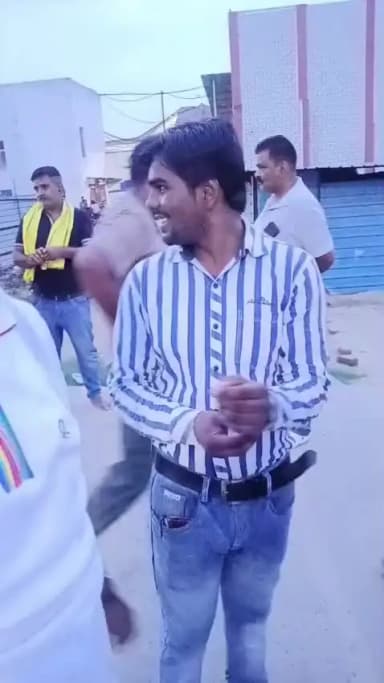 प्रत्येक शनिवार हाजीपुर स्टेशन परिसर संध्या 5:30 बजे से