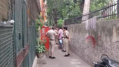 सरिता विहार: दिल्ली के कालकाजी इलाके में स्कूली छात्र की चाकू मारकर हत्या, पुलिस जांच में जुटी