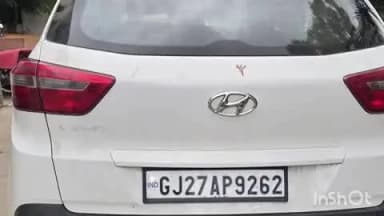 દાહોદ: લીમખેડા પીપલોદ હાઇવે પરથી એલસીબી પોલીસે ફોરવીલ ગાડીમાંથી દારૂનો જથ્થો ઝડપી પાડ્યો
