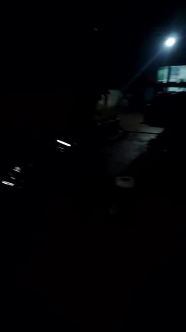 uttar pradesh ke banda jile ka ek chhota sa gav tera (girwa) me light se pareshan hai gramwasi"abhi bhi waiting nhi hai