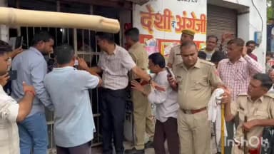 देवली: टोंक के टोडारायसिंह में वन क्षेत्र से भटककर आया करीब पांच वर्षीय पैंथर को दारू के ठेके से ट्रैकूलाइज किया गया