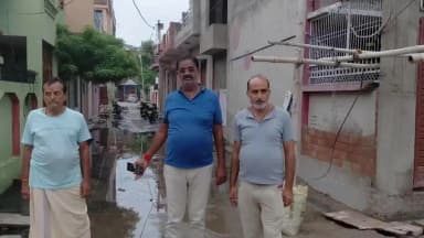 कौंच: रामकुंड कॉलोनी में जलभराव से जनजीवन अस्त-व्यस्त, अवैध कब्जे पर उठे सवाल, पालिकाध्यक्ष ने दिया आश्वासन #jansamasya