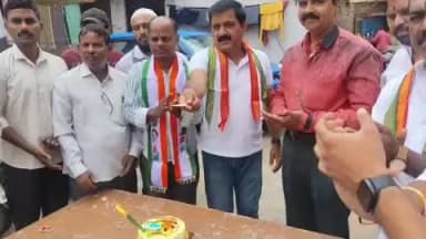 మేడ్చల్: నాచారంలో ఆల్ ఇండియా కాంగ్రెస్ కమిటీ అధ్యక్షులు మల్లికార్జున్ కార్గేకి జన్మదిన వేడుకలు