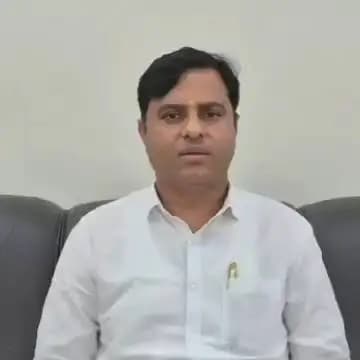 ଝାରସୁଗୁଡା: NEETକୁ ନେଇ ରାଜନୈତିକ ନାଟକର ଅଭିଯୋଗ, କଂଗ୍ରେସ ଓ ବିଜେଡିକୁ ଘେରିଲେ ଟଙ୍କଧର ତ୍ରିପାଠୀ