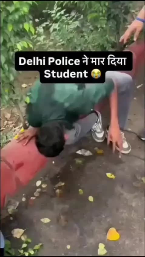 सत्ता के अहंकार की इस पराकाष्ठा को कभी भुलाया नहीं जा सकता। क्रूरता में इन्होंने अंग्रेजों को भी पीछे छोड़ दिया।
समय सबका हिसाब करता है...
#इंकलाब_जिंदाबाद
#Akhileshyadav
#Samajwadiparty