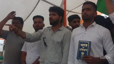 NEET, परीक्षा को लेकर दिल्ली से शुरू हुआ विरोध अब खनियाधाना में भी छात्रों ने बड़े ही शांतिपूर्ण तरीके से किया प्रदर्शन