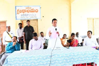 వనపర్తి: ఎల్నినో కారణంగా రైతులకు తక్కువ నీటి పంటల సాగుకు డా. జిలెల్ల సూచన