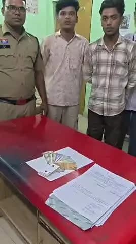रोहांसी के बंधवा तालाब में पुलिस के द्वारा 5 जुआरियों को रंगे हाथ दबोचा गया।