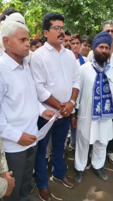 छात्रों के लिए न्याय मांगते हुए प्रदेश महासचिव चंद्रशेखर मौर्य सर मथुरा#धौलपुर