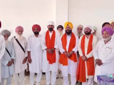 ਨਿਹਾਲ ਸਿੰਘਵਾਲਾ: 'ਮੇਰੀ ਰਸੋਈ' ਯੋਜਨਾ ਤਹਿਤ ਅੱਜ ਹਲਕੇ ਦੇ ਪਿੰਡ ਰਾਮੂੰਵਾਲਾ ਕਲਾਂ ਵਿਖੇ ਵਿਧਾਇਕ ਮਨਜੀਤ ਸਿੰਘ ਵੱਲੋਂ ਰਾਸ਼ਨ ਕਿੱਟਾਂ ਦੀ ਵੰਡ ਕੀਤੀ ਗਈ