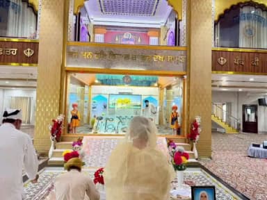 ਮੋਗਾ: ਪਿੰਡ ਘੱਲ ਕਲਾਂ ਵਿਖੇ ਵਿਧਾਇਕ ਅਮਨਦੀਪ ਕੌਰ ਆਰੋੜਾ ਵੱਲੋਂ ਕੈਬਿਨੇਟ ਮੰਤਰੀ ਹਰਭਜਨ ਸਿੰਘ ਨਾਲ ਮਿਲਕੇ ਅੰਤਿਮ ਅਰਦਾਸ ਮੌਕੇ ਲਗਵਾਈ ਹਾਦਰੀ