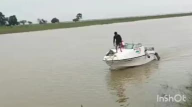 ধেমাজি: জোনাইৰ ২নং চেঙাজান বগৰীবাৰী
L O C বড়ো গাঁৱৰ ১৩ বছৰীয়া এগৰাকী কিশোৰী লালী নদীত পৰি সন্ধানহীন
