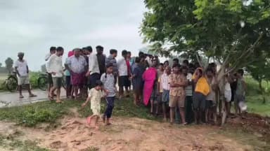 ସୋନପୁର: ଶିମୁଣ୍ଡା ଡୁଙ୍ଗୁରିପାଲି ରାସ୍ତା କଡ଼ରୁ ଯୁବକଙ୍କ ମୃତଦେହ ଉଦ୍ଧାର ହତ୍ୟା ଅଭିଯୋଗ ପୋଲିସର ତଦନ୍ତ ଆରମ୍ଭ