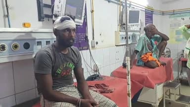 जमुई: अमरथ गांव में जिला प्रशासन द्वारा अतिक्रमण हटाने के दौरान घर टूटने पर पड़ोसियों ने चार लोगों को मारकर किया घायल