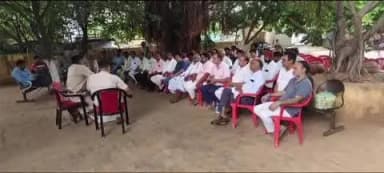 सीकरी: सीकरी पुलिस थाने पर सीएलजी सदस्यों के साथ बैठक आयोजित, शराब के ठेके के खुलने पर जताई नाराजगी