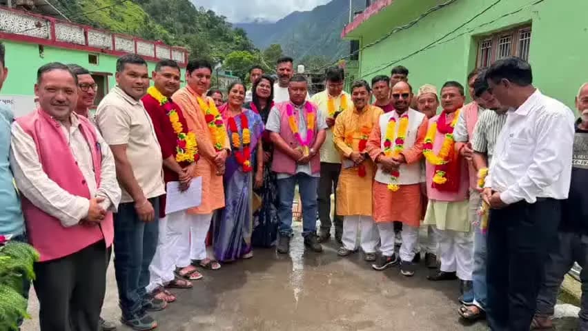 घाट: नन्दानगर में भाजपा महिला मोर्चा द्वारा लखपति दीदी सम्मेलन का आयोजन किया गया
