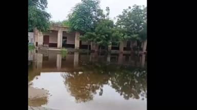कल्याणपुर: डोली-अराबा के जलभराव गांवों में मेडिकल कैंप और एंटी लार्वा अभियान शुरू