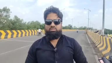 अकोला: अकोला शहरातील उड्डाण पुलावर मोठ्या प्रमाणात गड्डे नागरिकांनी व्यक्त केला रोष..