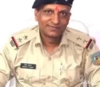 चतरा: चतरा एसपी ने प्रशासनिक दृष्टिकोण से फेरबदल करते हुए हंटरगंज थाना प्रभारी को तत्काल प्रभाव से किया पुलिस लाइन हाज़िर