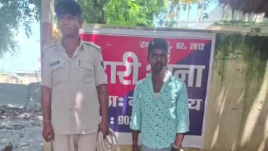 डंडारी: डंडारी पुलिस ने सुघरण से 17 लीटर देसी शराब के साथ एक शराब कारोबारी को गिरफ्तार किया