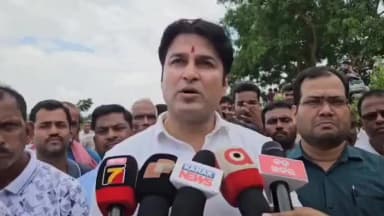 ବ୍ୟାସନଗର: ବୈତରଣୀ ନଦୀରେ ବନ୍ୟା,କୋରେଇ ବ୍ଲକର 4 ପଂଚାୟତ ପାଣି ଘେରରେ,ସ୍ଥିତି ଅନୁଧ୍ୟାନ କଲେ ବିଧାୟକ ଆକାଶ ଦାସନାୟକ