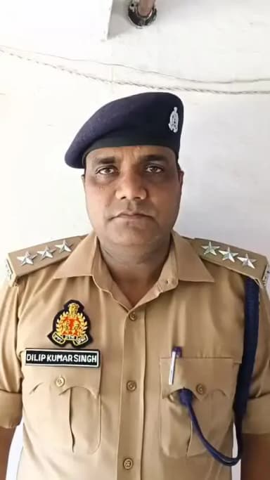 कानपुर: आईआईटी की एक महिला प्रोफेसर की तहरीर पर उनके पति के खिलाफ घरेलू हिंसा से संबंधित मामले की जानकारी दी एसीपी ने