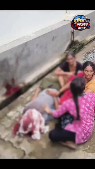 इटावा जिला के बकेवर के ग्राम चिकनी गांव में कुलड़ी मारकर युवक की हत्या
@S#