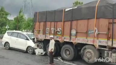 जगदलपुर: भाजपा प्रदेश अध्यक्ष और जगदलपुर विधायक किरण देव सड़क हादसे का शिकार, झांसी मेडिकल कॉलेज में किए जा रहे शिफ्ट