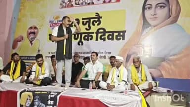 सेलू: धनगर समाज बांधवांचा सेलू येथे निषेध मोर्चा : दीपक बोराडे उपस्थितांना मार्गदर्शन करताना.