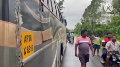 సత్తుపల్లి: రేగళ్లపాడు వద్ద ఘోర రోడ్డు ప్రమాదం. ప్రవేట్ ట్రావెల్ బస్సు ఢీకొని పశువుల కాపరి మృతి