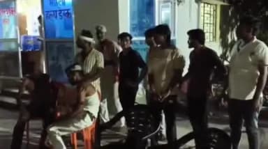 सरीला: पहरा गांव में यज्ञ के दौरान बच्चों के विवाद के बाद खूनी संघर्ष, दबंगों ने किया जानलेवा हमला, 8 लोग घायल