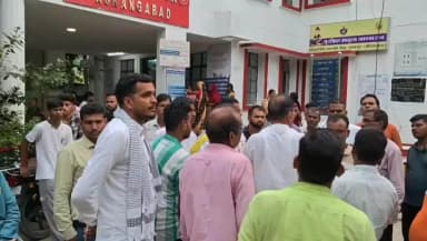 मदनपुर: पहरचापि मोड़ के पास एनएच-19 पर अज्ञात वाहन की टक्कर से बाइक पर सवार पुत्री की मौत, पिता घायल