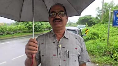 ନବରଙ୍ଗପୁର ପୋଲିସ ଷ୍ଟେସନ: ଶବ ନେବା ପାଇଁ ନଥିଲା ରାସ୍ତା, ରାସ୍ତା ଅବରୋଧ କରିଥିଲେ ଗ୍ରାମବାସୀ ପାପଡାହାଣ୍ଡି ରେ ପ୍ରତିକ୍ରିୟା ରଖିଲେ ତହସିଲଦାର ତପନ ନାୟକ