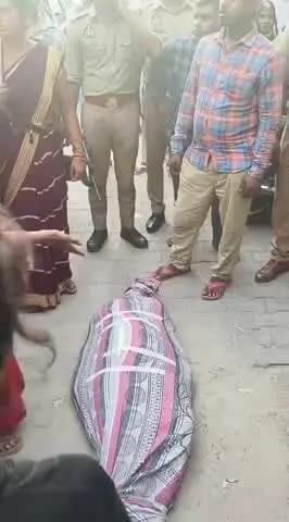 बांसगांव: प्रसव के बाद सीएचसी बांसगांव में महिला की मौत, परिजनों ने धरना दिया; गोरखपुर में आक्रोश